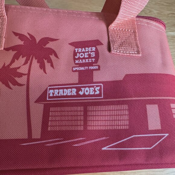 TRADER JOE's 2025 Mini Insulated Reusable Tote Bag, Peach/Coral - Picture 6 of 16